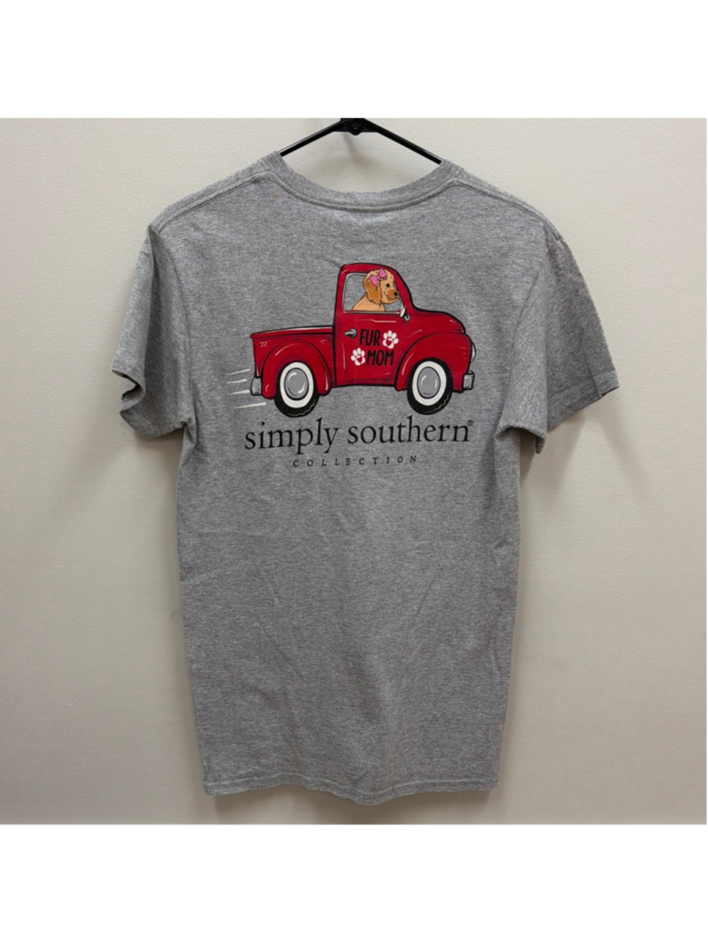 Simply Southern Fur Mom S/S Gray T Shirt Sz Small!